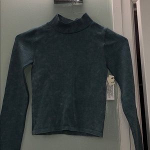 Seamless Cropped Long Sleeve